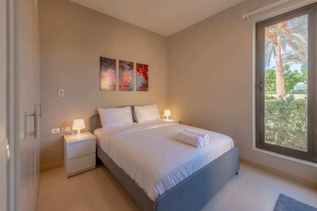 Light-filled 4-bedroom In Tawila, El Gouna. Jacuzzi&lagoon Villa Hurghada
