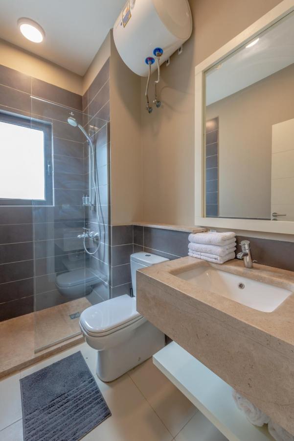 Light-filled 4-bedroom In Tawila, El Gouna. Jacuzzi&lagoon Villa Hurghada