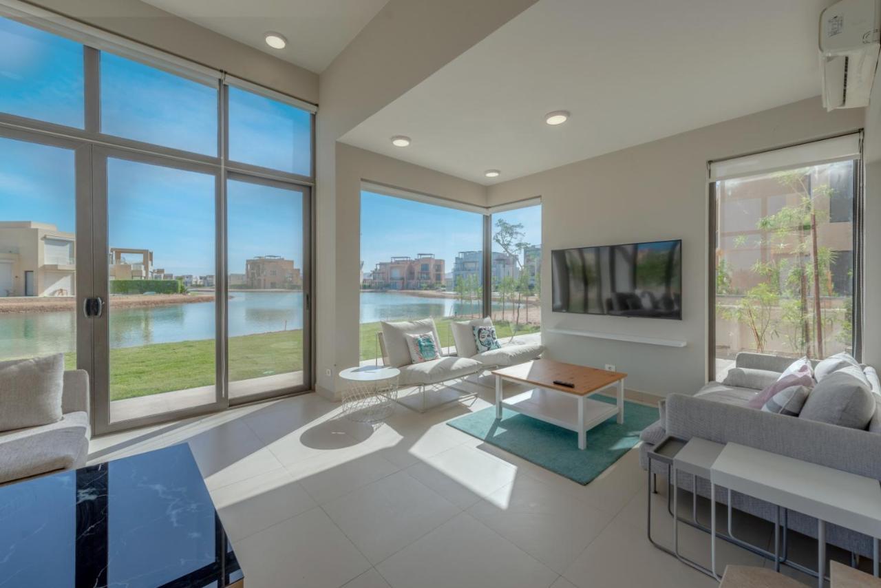 Light-filled 4-bedroom In Tawila, El Gouna. Jacuzzi&lagoon Hurghada