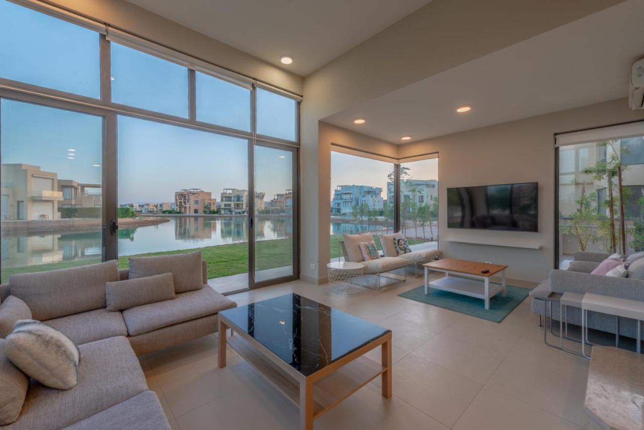 Light-filled 4-bedroom In Tawila, El Gouna. Jacuzzi&lagoon Hurghada