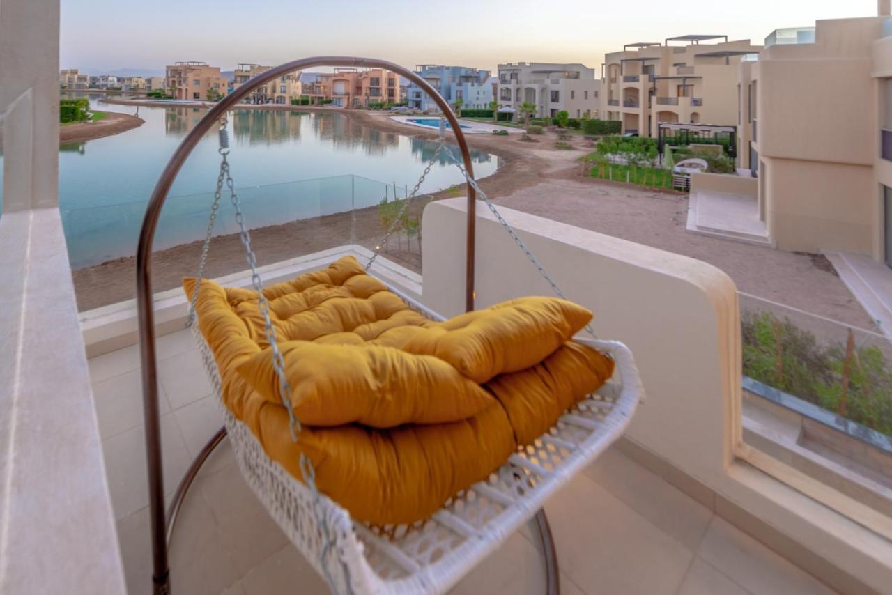 Light-filled 4-bedroom In Tawila, El Gouna. Jacuzzi&lagoon Villa Hurghada