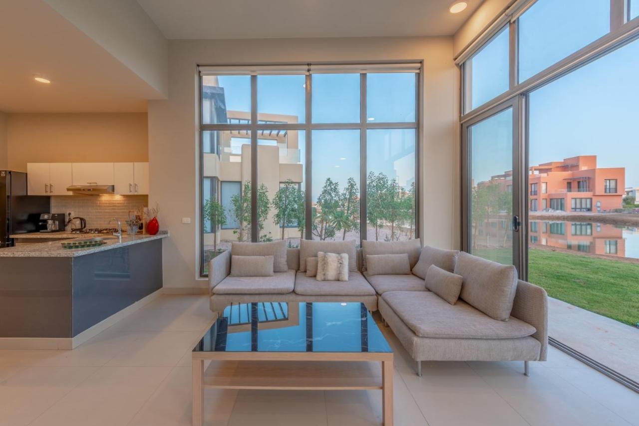 Villa Light-filled 4-bedroom In Tawila, El Gouna. Jacuzzi&lagoon